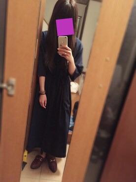 「GU（ジーユー）のアイテム（ワンピース、ブルー系）」を使った、がんでんさん（レディース・160cm）の秋コーディネート