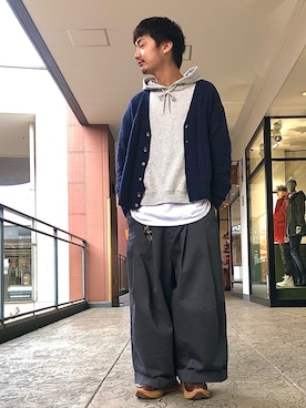 「is-ness（イズネス）のアイテム（シューズ）」を使った、オ・イツキさん（メンズ・171cm）の冬コーディネート