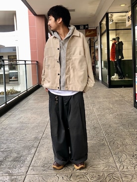 「is-ness（イズネス）のアイテム（シューズ）」を使った、オ・イツキさん（メンズ・171cm）の冬コーディネート