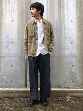 「KICS DOCUMENT.（キクス ドキュメント）のアイテム（トップス）」を使った、オ・イツキさん（メンズ・171cm）の春コーディネート