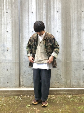 「is-ness（イズネス）のアイテム（シューズ）」を使った、オ・イツキさん（メンズ・171cm）の春コーディネート