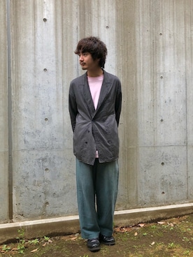 「tim.（ティム）のアイテム（テーラードジャケット）」を使った、オ・イツキさん（メンズ・171cm）の春コーディネート