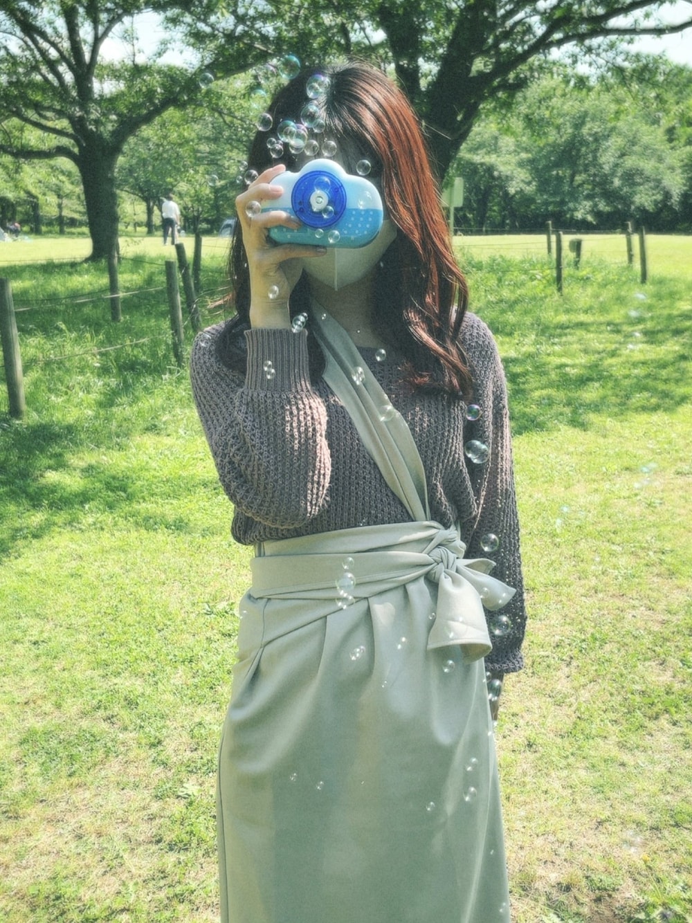 「シンプルコーデ、オトナカジュアル、おしゃれさんと繋がりたい、プチプラ、夏、春コーデ、今日のコーデ、ootd、いいね、save、フォローお願いします🤑、くすみカラー」｜「Kastaneのメッシュ編みニットプルオーバー（ニット/セーター、ブラウン系）」を使った、ゆ う かさん（レディース・158cm）の夏コーディネートの1枚目の写真