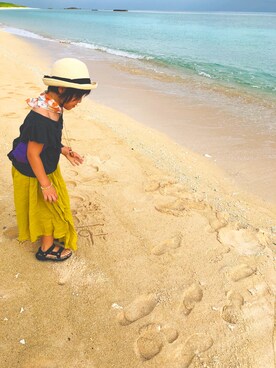 「CIAOPANIC TYPY（チャオパニックティピー）の【ママとおそろい】indiaボイルスカウチョ（その他パンツ）」を使った、meiko☺︎さん（キッズ・110cm）の夏コーディネート