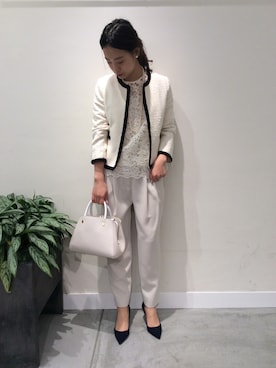 「お仕事スタイル」｜「アイテム（ノーカラージャケット）」を使った、kaa_yaさん（レディース・160cm）の春コーディネート