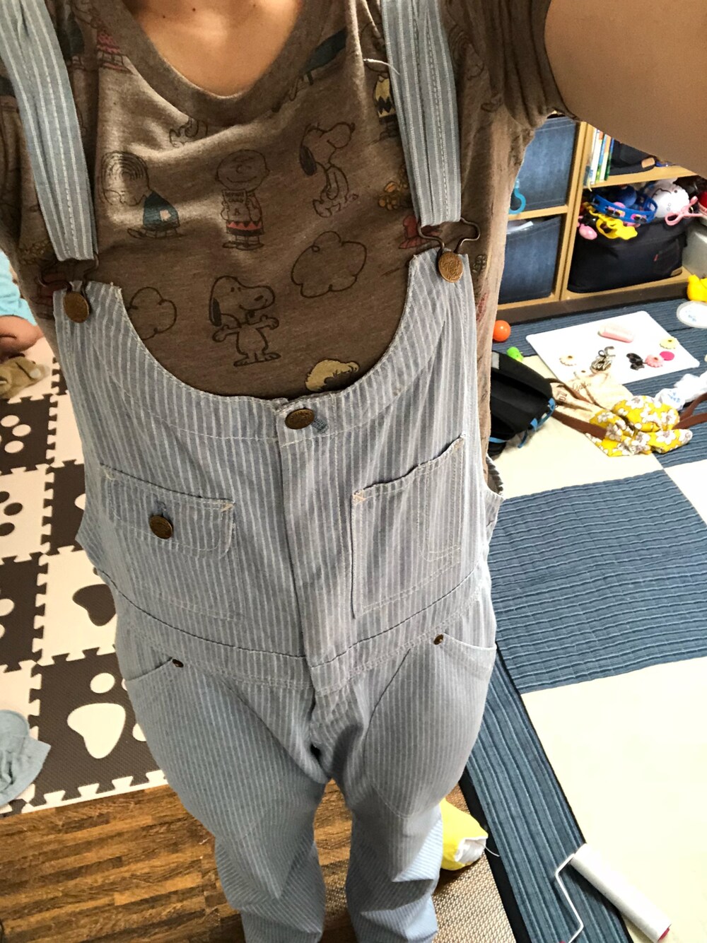 「水族館、おでかけ」｜「UTのアイテム（Tシャツ/カットソー、ブラウン系）」を使った、JUNKOさん（レディース・160cm）の夏コーディネートの1枚目の写真