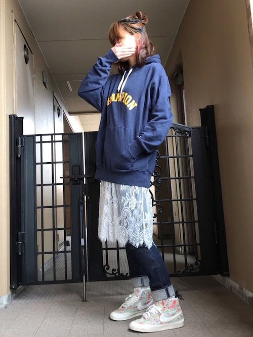 ゆき* 使用「nike(nike wmns blazer mid prm)」的時尚穿搭