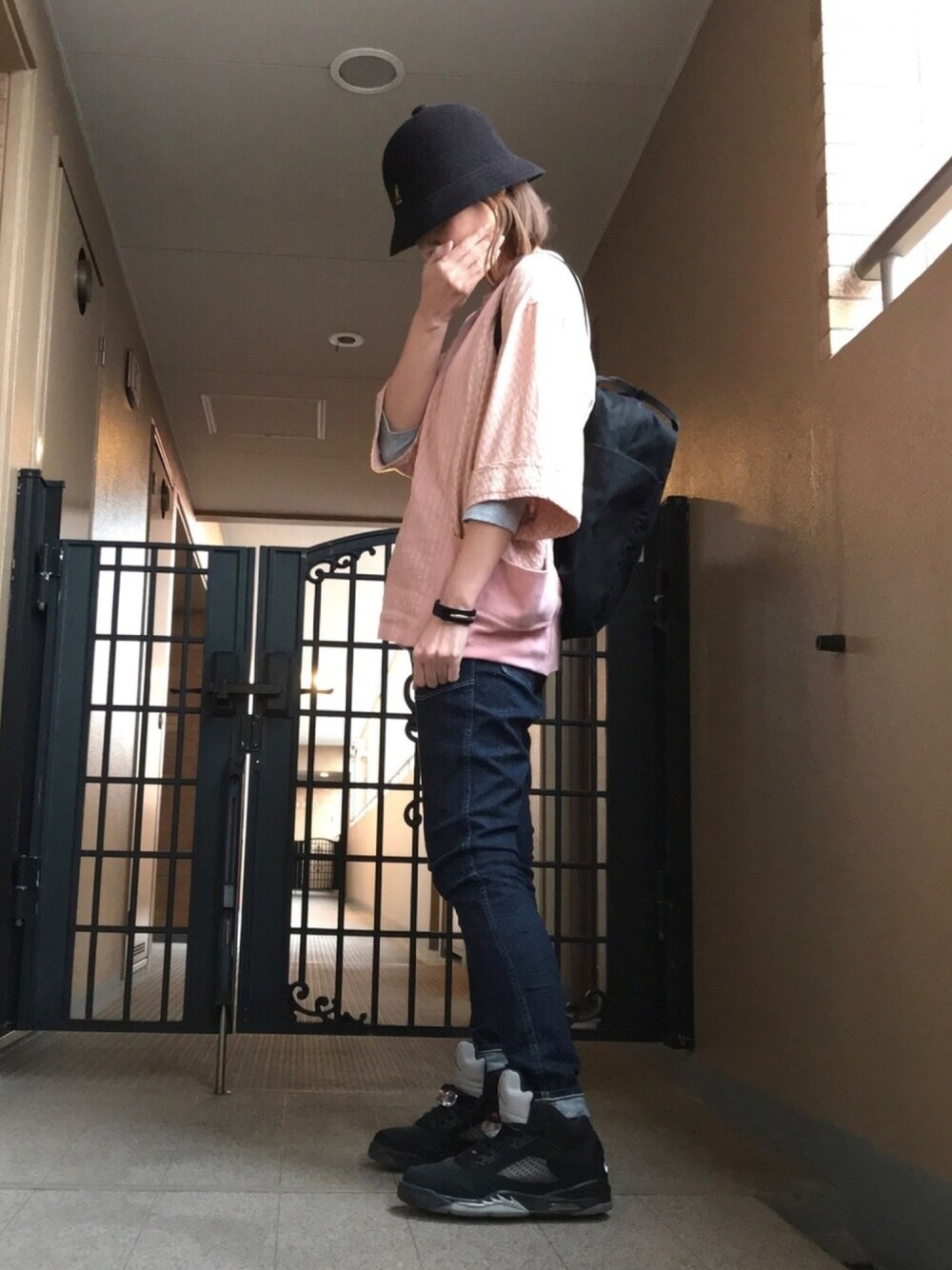 「UNIQLO、ナイキ、ピンク、ベルハット、KANGOL、aj5、AIR JORDAN、デニム、応援コーデ、ママコーデ」｜「mercibeaucoup,の半袖Tシャツ（Tシャツ/カットソー、ピンク系）」を使った、☺︎ゆき❅*॰ॱさん（レディース・164cm）の春コーディネートの1枚目の写真