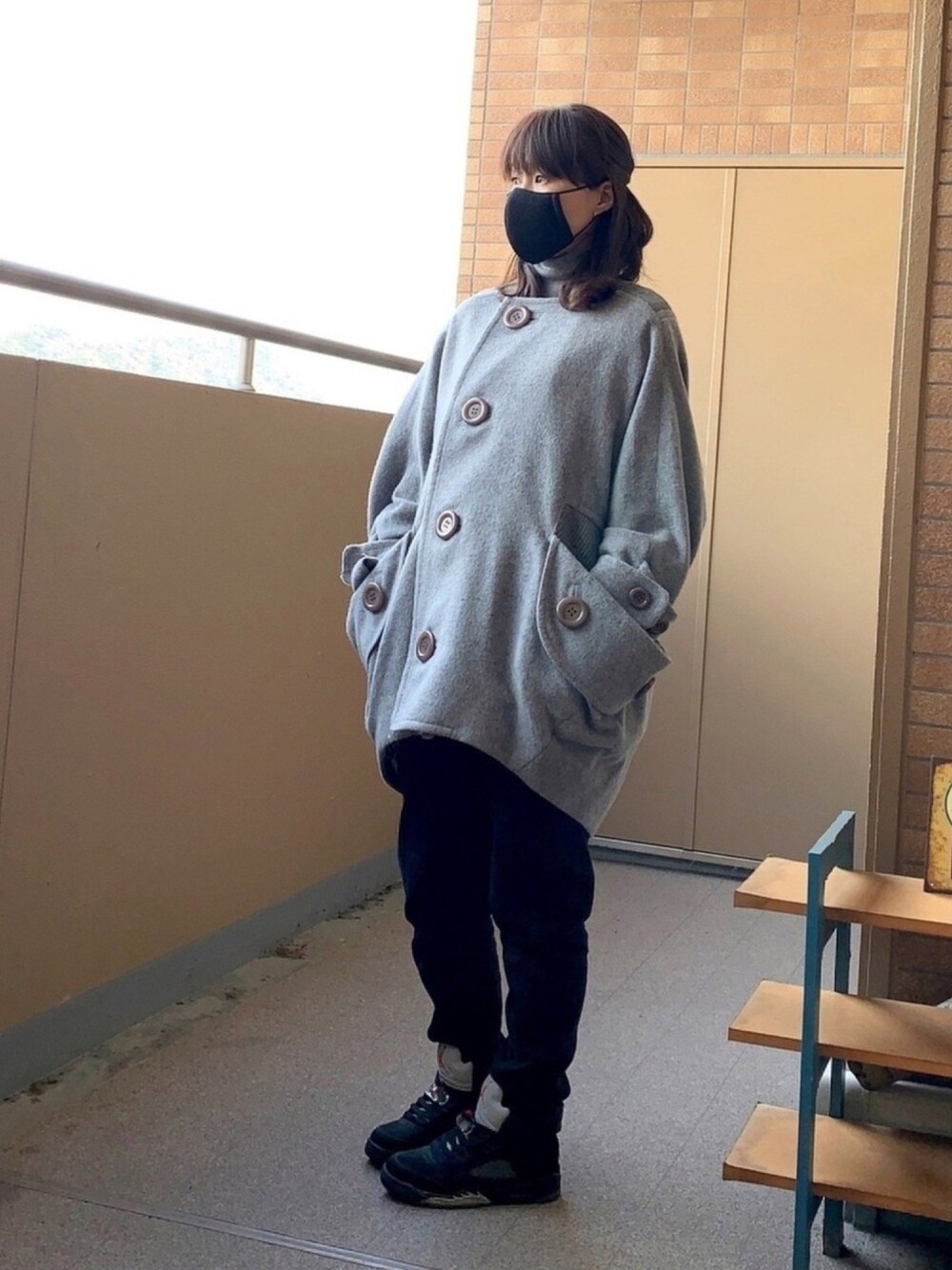 「年末WEAR感謝祭、aj5、mercibeaucoup,、ノーカラーコート、エプロンポケット、テーパードパンツ、サルエルパンツ、ウールコート、ママコーデ」｜「mercibeaucoup,のノーカラージャケット（ノーカラージャケット、グレー系）」を使った、☺︎ゆき❅*॰ॱさん（レディース・164cm）の冬コーディネートの1枚目の写真