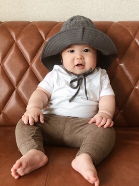 「Carter's（カーターズ）のアイテム（パンツ）」を使った、yuiさん（キッズ・70cm）の秋コーディネート