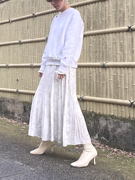 「snidel」｜「アイテム（スウェット）」を使った、Saaaさん（レディース・163cm）の冬コーディネート