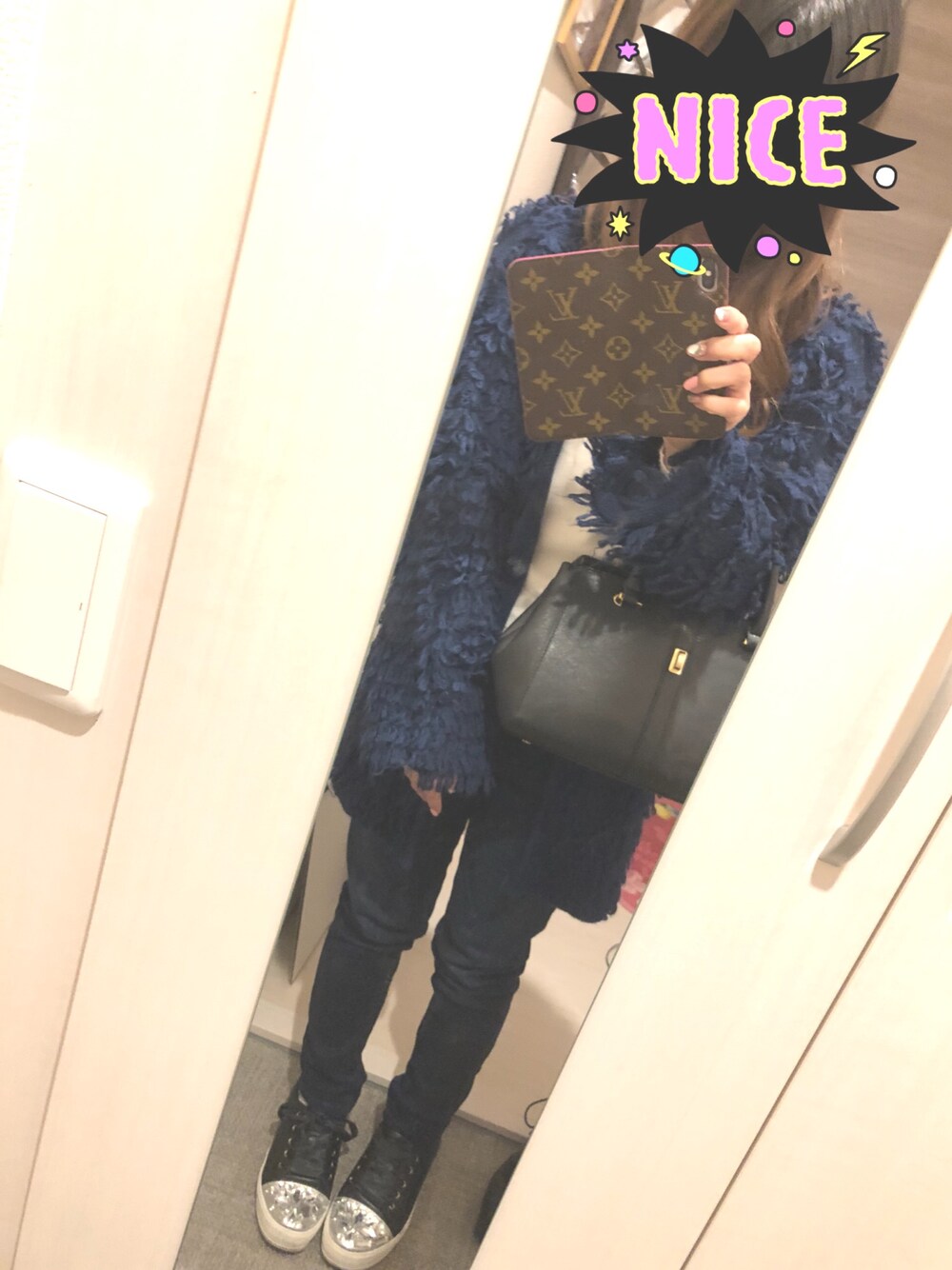 「大人カジュアル、もけもけ、カーディガン、あったかくなってきたね、デニムパンツ、あんま履かない」｜「CECIL McBEEのアイテム（カーディガン/ボレロ、ブルー系）」を使った、ゆゆさん（レディース・157cm）の春コーディネートの1枚目の写真