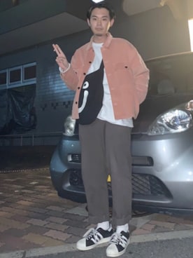 「コーデ記録」｜「アイテム（スニーカー）」を使った、iKUTOさん（メンズ・173cm）の春コーディネート