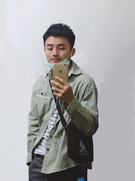 「PULL&BEAR（プルアンドベア）のアイテム（トップス）」を使った、Hengさん（メンズ・171cm）の春コーディネート