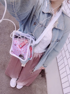 「透けトップス」｜「アイテム（ジャケット/アウター）」を使った、神奈さん（レディース・153cm）の春コーディネート
