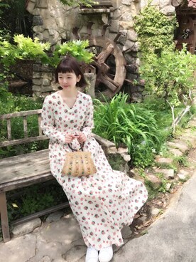 「古着のアイテム（ワンピース、ホワイト系）」を使った、sayaさん（レディース・160cm）の春コーディネート