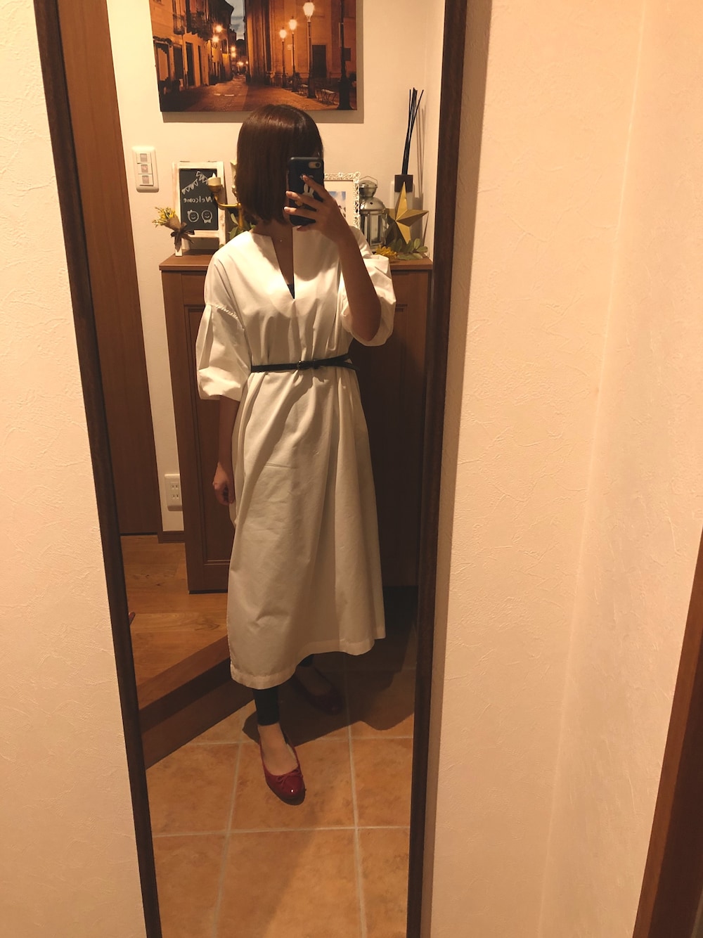 「相互フォロー、いいね、save、フォローお願いします🤑、おしゃれさんと繋がりたい、秋、シンプル、ootd、今日のコーデ、プチプラコーデ、袖ボリューム、大人カジュアル」｜「LOWRYS FARMのスキッパーシャツワンピース　826326（シャツワンピース、ホワイト系）」を使った、skyさん（レディース・158cm）の秋コーディネートの1枚目の写真