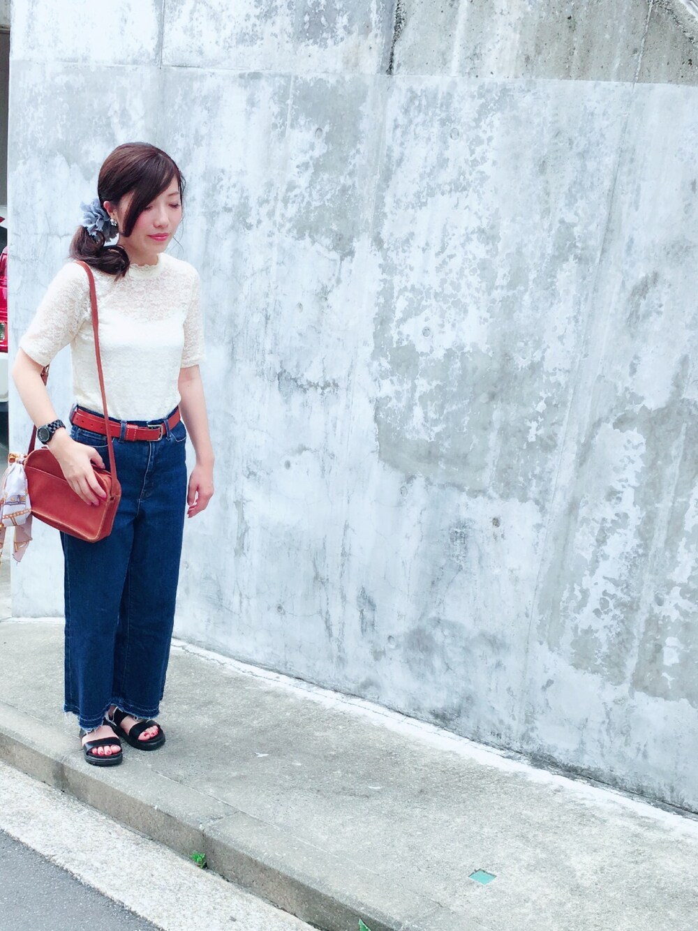 シュシュを使った「デニムワイドパンツ」のレディース人気