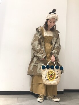 「カオリノモリ」｜「アイテム（サロペット/オーバーオール）」を使った、おーちゃかさん（レディース・153cm）の冬コーディネート