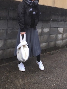 「adidas Originals（アディダスオリジナルス）のadidas originals アディダス stan smith スタンスミス black（スニーカー）」を使った、annさん（レディース・153cm）の冬コーディネート