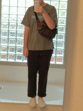 「UNKNOWN.（アンノウン）のアイテム（バッグ）」を使った、Josh Kruseさん（メンズ・180cm）の春コーディネート