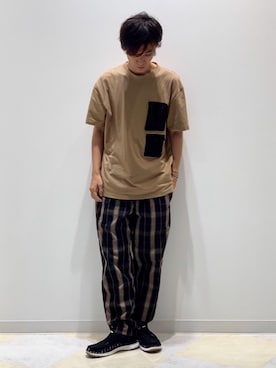 「PENNEYS（ぺニーズ）のアイテム（パンツ）」を使った、coen 高岡さん（メンズ・174cm）の夏コーディネート
