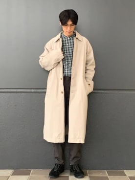 「coen（コーエン）のアイテム（ステンカラーコート）」を使った、coen 高岡さん（メンズ・174cm）の冬コーディネート