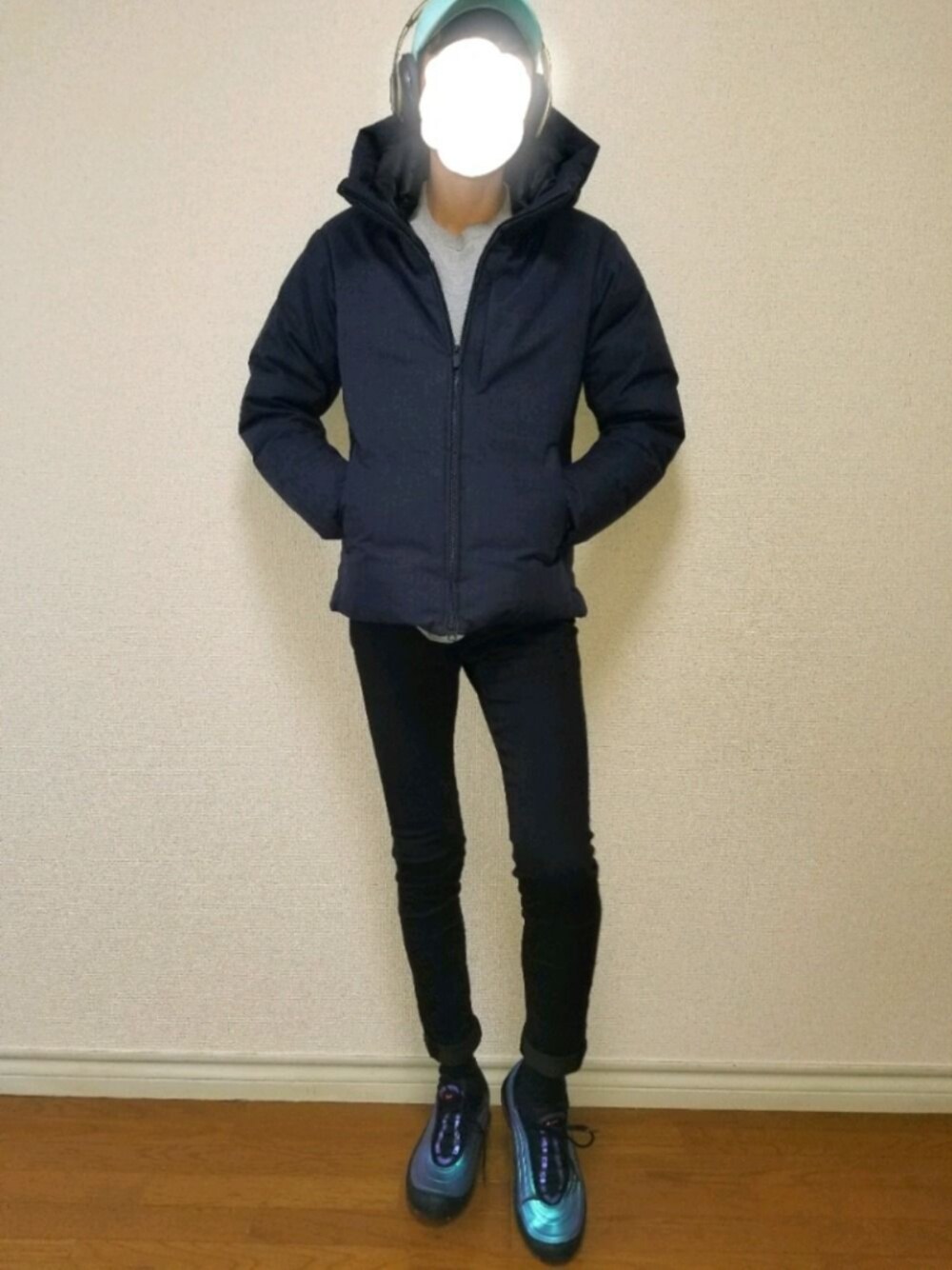 「平成最後のWEARISTAセンバツ、今日のコーデ、黒スキニー」｜「newhattanのNEWHATTAN/ニューハッタン/《WEB限定》Baseball LowCap（キャップ、ブルー系）」を使った、bouさん（メンズ・176cm）の春コーディネートの1枚目の写真