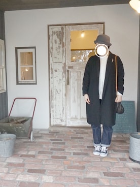 「アイテム（ブローチ/コサージュ、ホワイト系）」を使った、yukkiさん（レディース・156cm）の冬コーディネート