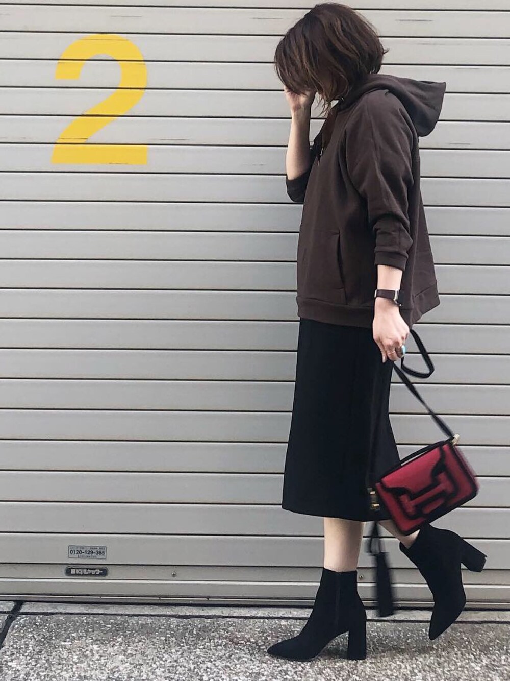 川上桃子｜PIERRE HARDYのショルダーバッグを使ったコーディネート - WEAR