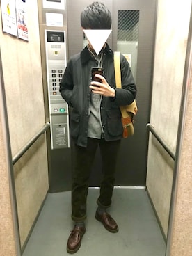 「OLIVER PEOPLES」｜「アイテム（その他アウター）」を使った、ヒローさん（メンズ・165cm）の秋コーディネート