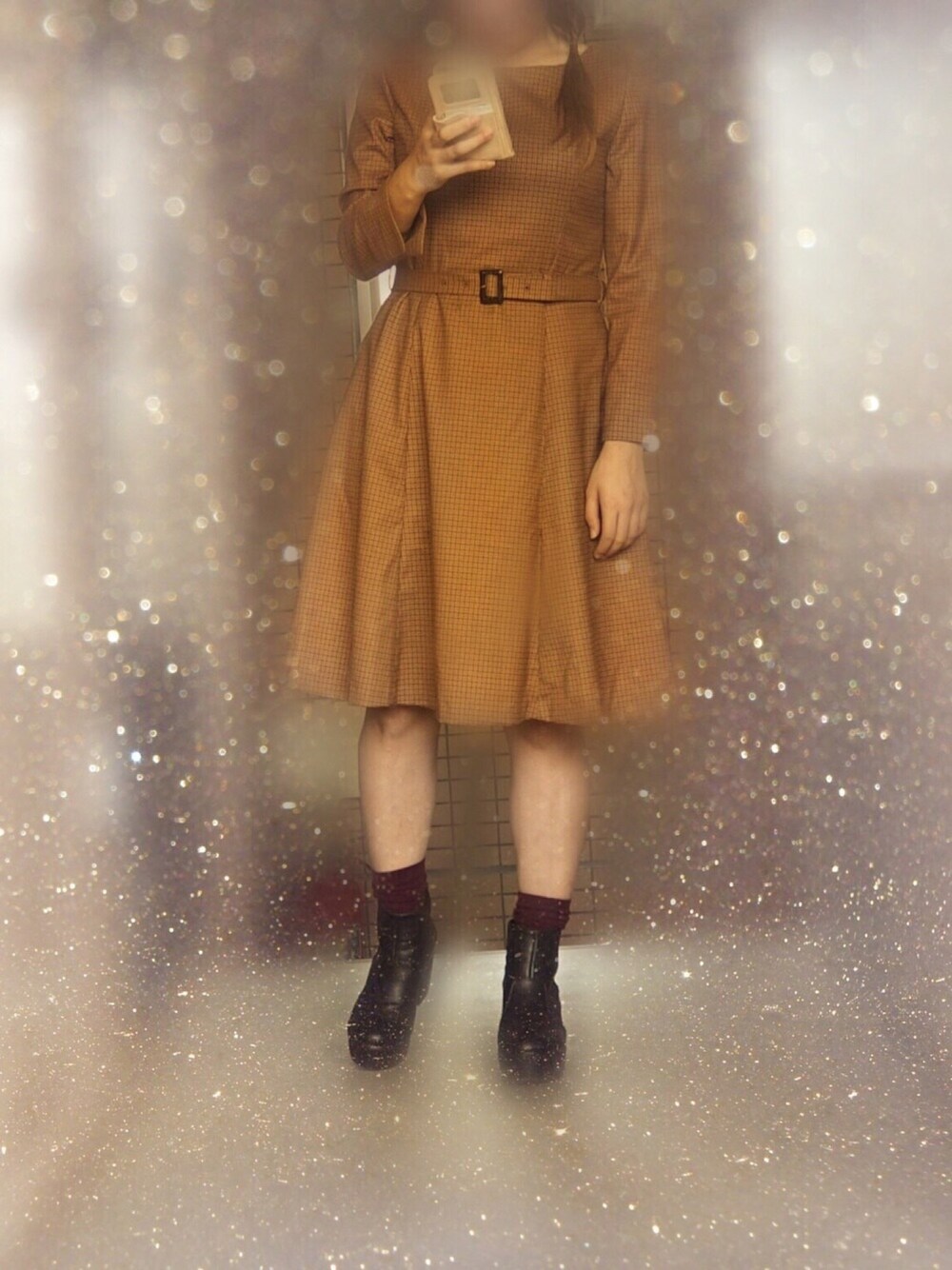 「ワンピース、チェック柄、秋、fw、autumn、NBB、naturalbeautybasic」｜「NATURAL BEAUTY BASICのガンクラブチェックワンピース（ワンピース、ブラウン系）」を使った、まりりさん（レディース・153cm）の秋コーディネートの1枚目の写真