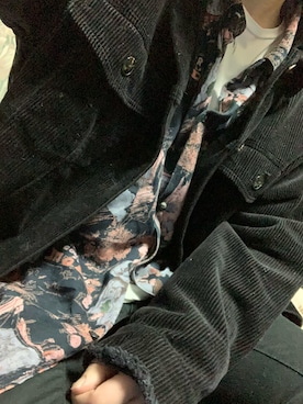「柄シャツコーデ」｜「アイテム（ジャケット/アウター）」を使った、IKuMiさん（レディース・150cm）の冬コーディネート