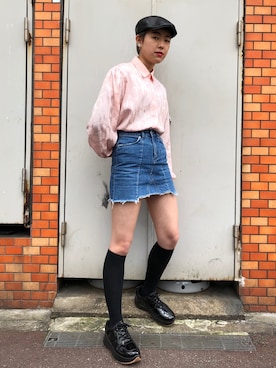 「アイテム（スニーカー）」を使った、𝐀𝐲𝐮𝐦𝐢 / 歩美さん（レディース・158cm・10代）の春コーディネート