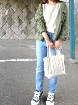 「カーキシャツ」｜「アイテム（ジャケット/アウター）」を使った、あ やさん（レディース・147cm）の春コーディネート