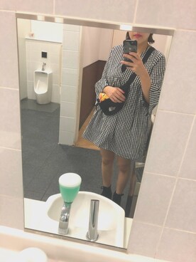 「ZARA（ザラ）のアイテム（ワンピース、ブラック系）」を使った、momさん（レディース・160cm）の秋コーディネート