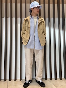 「URBAN RESEARCH Sonny Label（アーバンリサーチサニーレーベル）のアイテム（マウンテンパーカー）」を使った、tkoさん（メンズ・174cm）の春コーディネート