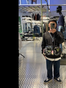 「DIESEL（ディーゼル）のアイテム（Tシャツ/カットソー）」を使った、manabu iwasakiさん（メンズ・163cm）の春コーディネート