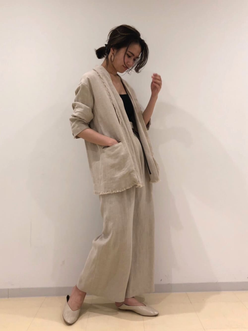 ETRE TOKYO（エトレトウキョウ）の「リネンショールカラー