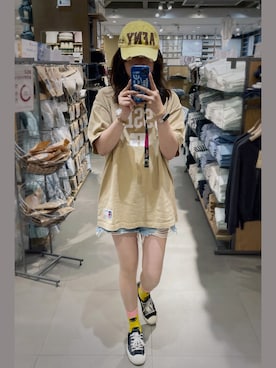 「Abercrombie&Fitch（アバークロンビーアンドフィッチ）のアイテム（帽子）」を使った、固力果Gulicoさん（レディース・163cm）の夏コーディネート