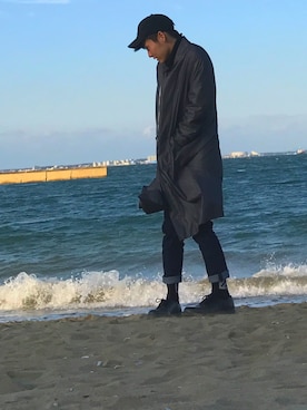 「アイテム（ステンカラーコート）」を使った、凌央さん（メンズ・165cm・10代）の冬コーディネート
