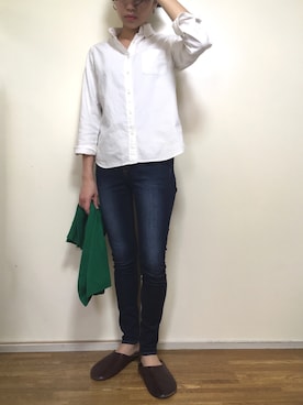 「ZOZO（ゾゾ）のスリムテーパードデニムパンツ［WOMEN］（デニムパンツ）」を使った、aikoさん（レディース・158cm）の春コーディネート