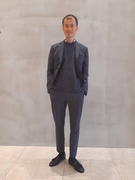 「Tシャツ/カットソー」｜「アイテム（スリッポン）」を使った、モリタさん（メンズ・172cm）の秋コーディネート