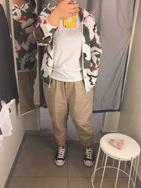 细雅秀秀さんのコーディネート