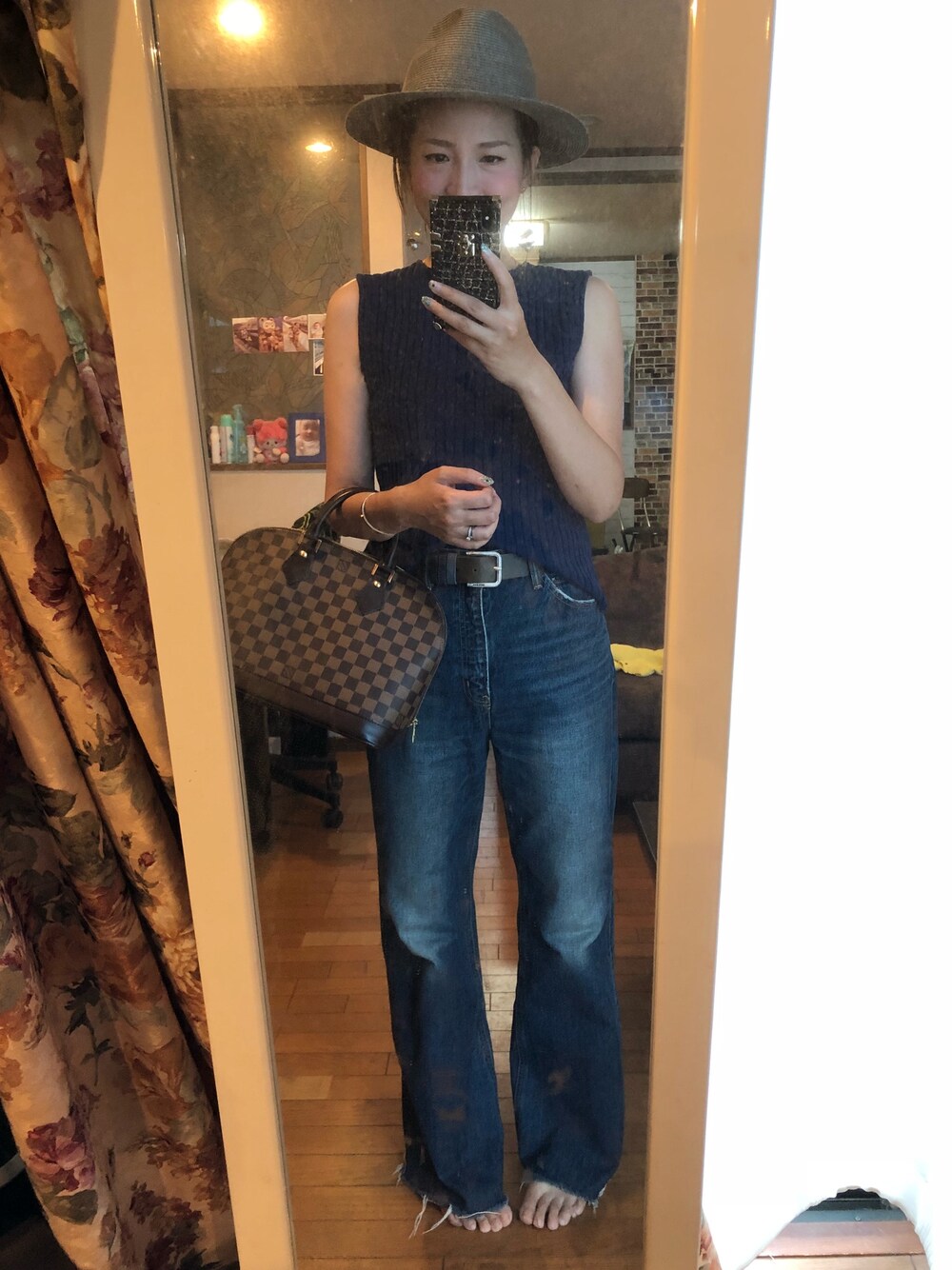 「SLYのERIC HR BAGGY-AB（デニムパンツ、ブルー系）」を使った、yoyoさん（レディース・168cm）の夏コーディネートの1枚目の写真