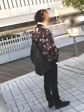 「CASPER JOHN AIVER（キャスパージョンアイバー）のアイテム（MA-1）」を使った、SHURAさん（メンズ・170cm）の春コーディネート