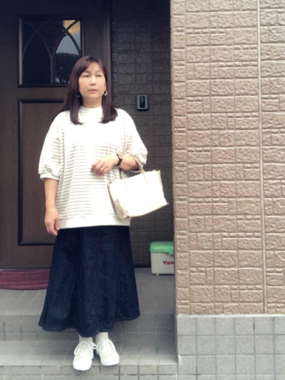 「オトナカジュアル、お洒落さんとつながりたい、今日のコーデ、terawearemu、tera活、プチプラコーデ、アラフィフ、ばーばコーデ」｜「しまむらのアイテム（トートバッグ、ベージュ系）」を使った、tatoさん（レディース・160cm）の春コーディネートの1枚目の写真