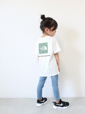 The North Face ザノースフェイス Ntj325 Logo Graphic T ノースフェイスロゴtシャツを使ったキッズ人気ファッション コーディネート Wear The North Face ザノースフェイス Ntj325 Logo Graphic T ノースフェイスロゴtシャツを使ったキッズ人気ファッション コーディネート Wear