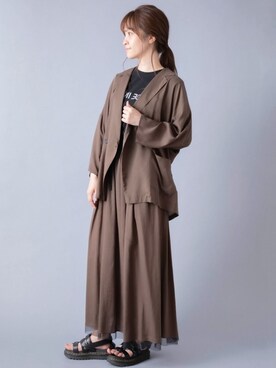 「miniyu（ミニュウ）のアイテム（ジャケット/アウター）」を使った、La SRIC officialさん（レディース・164cm）の夏コーディネート