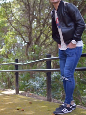 「jiggys shop（ジギーズショップ）のアイテム」を使った、浅見さん（メンズ・181cm・20代）の春コーディネート